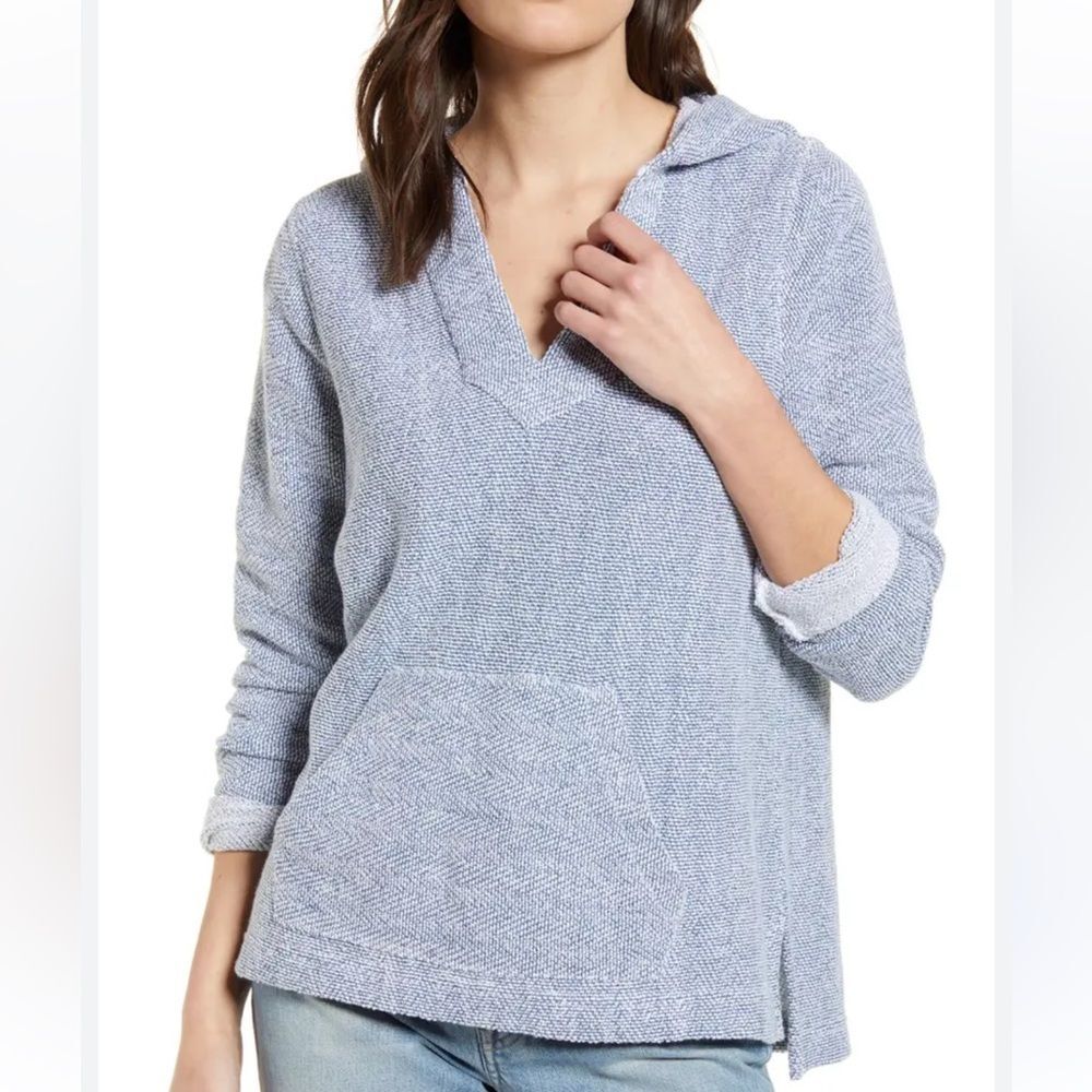 FAHERTY women’s seabrook Terry Blue hoodie sweatshirt beachy size Medium EUC!